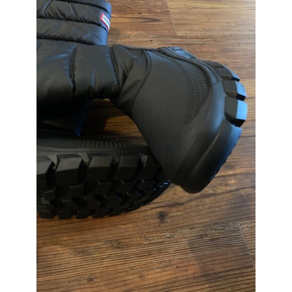 Hunter Intrepid Black Tall Snow Waterproof Puffer Boots Women 7 US 38 EU New - Picture 4 of 7